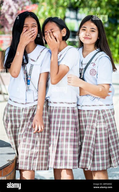 Perk in Filipino .